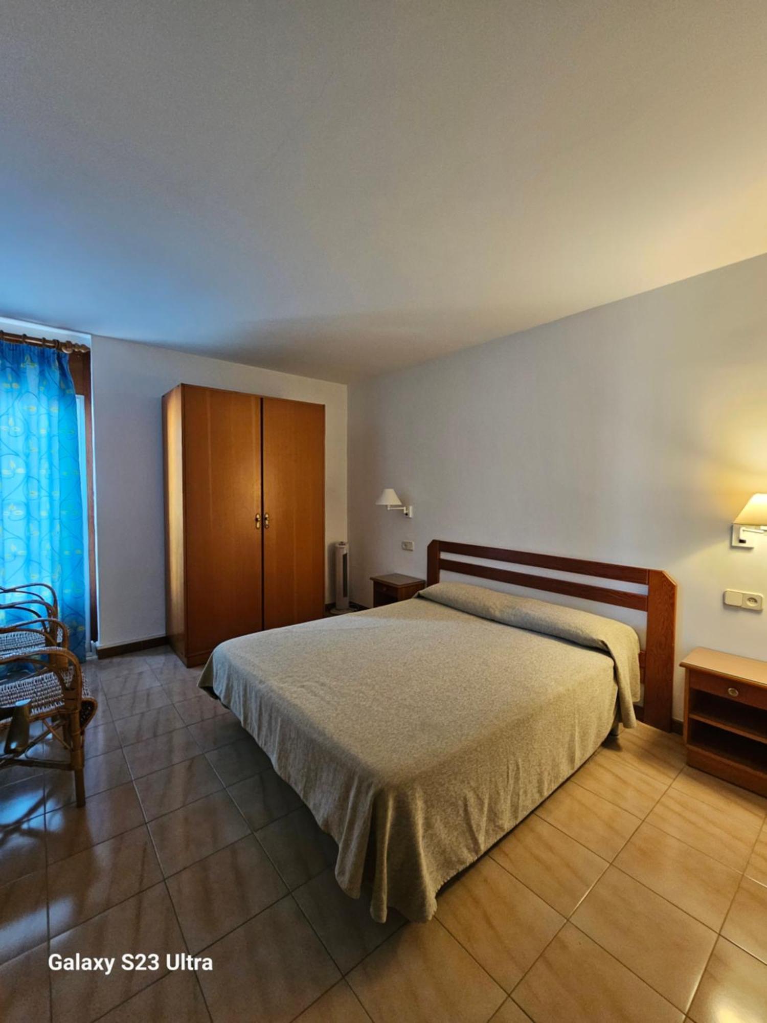 Hotel Blue Spot Malgrat de Mar Bagian luar foto