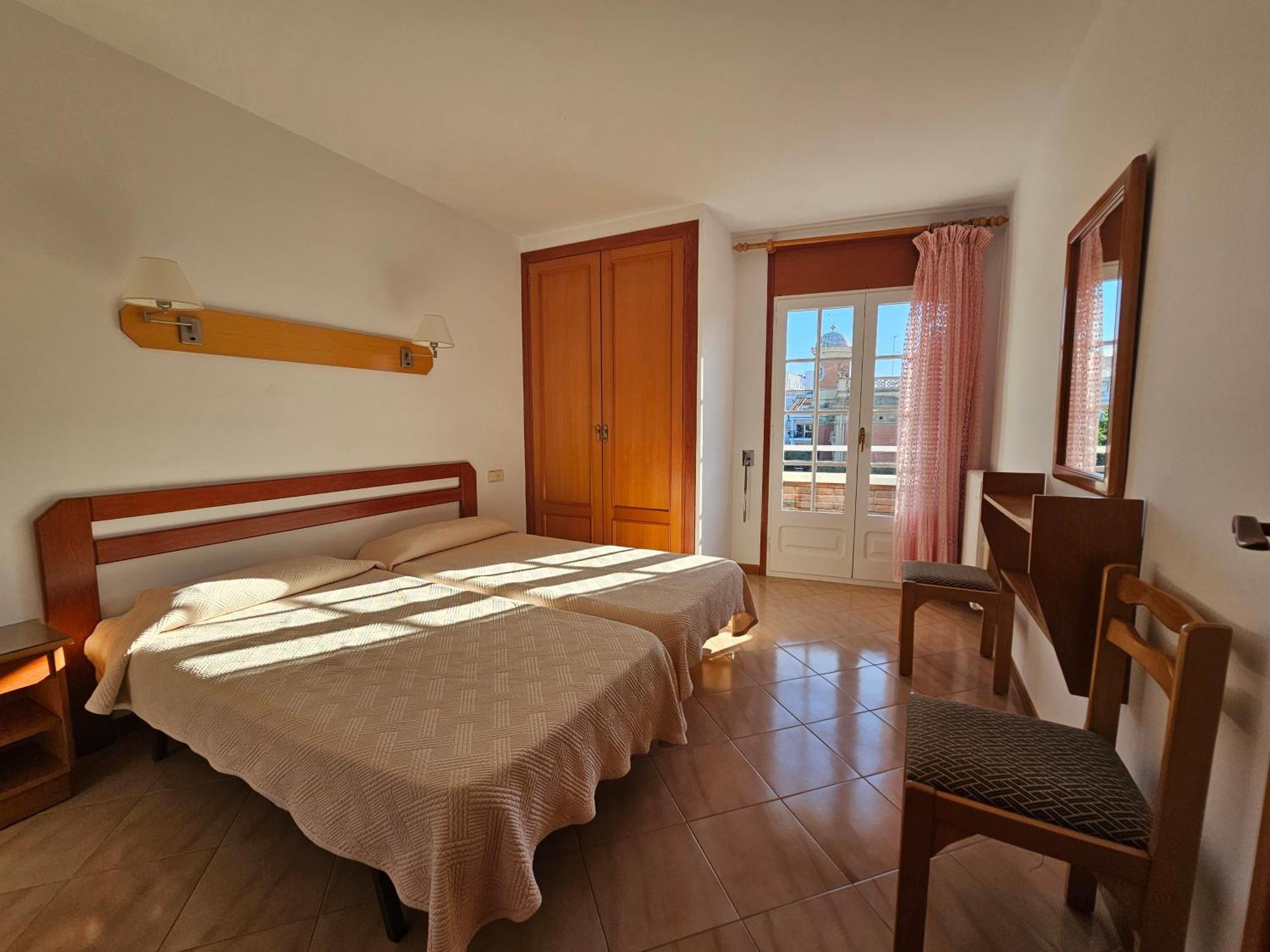 Hotel Blue Spot Malgrat de Mar Bagian luar foto